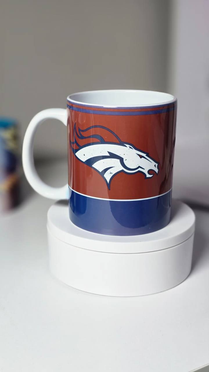Personalized Football Mug – Custom Team, Name & Number Coffee Cup – Sports Gift