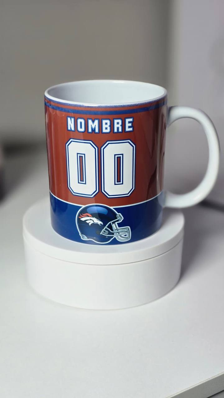 Personalized Football Mug – Custom Team, Name & Number Coffee Cup – Sports Gift