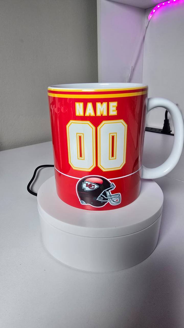 Personalized Football Mug – Custom Team, Name & Number Coffee Cup – Sports Gift