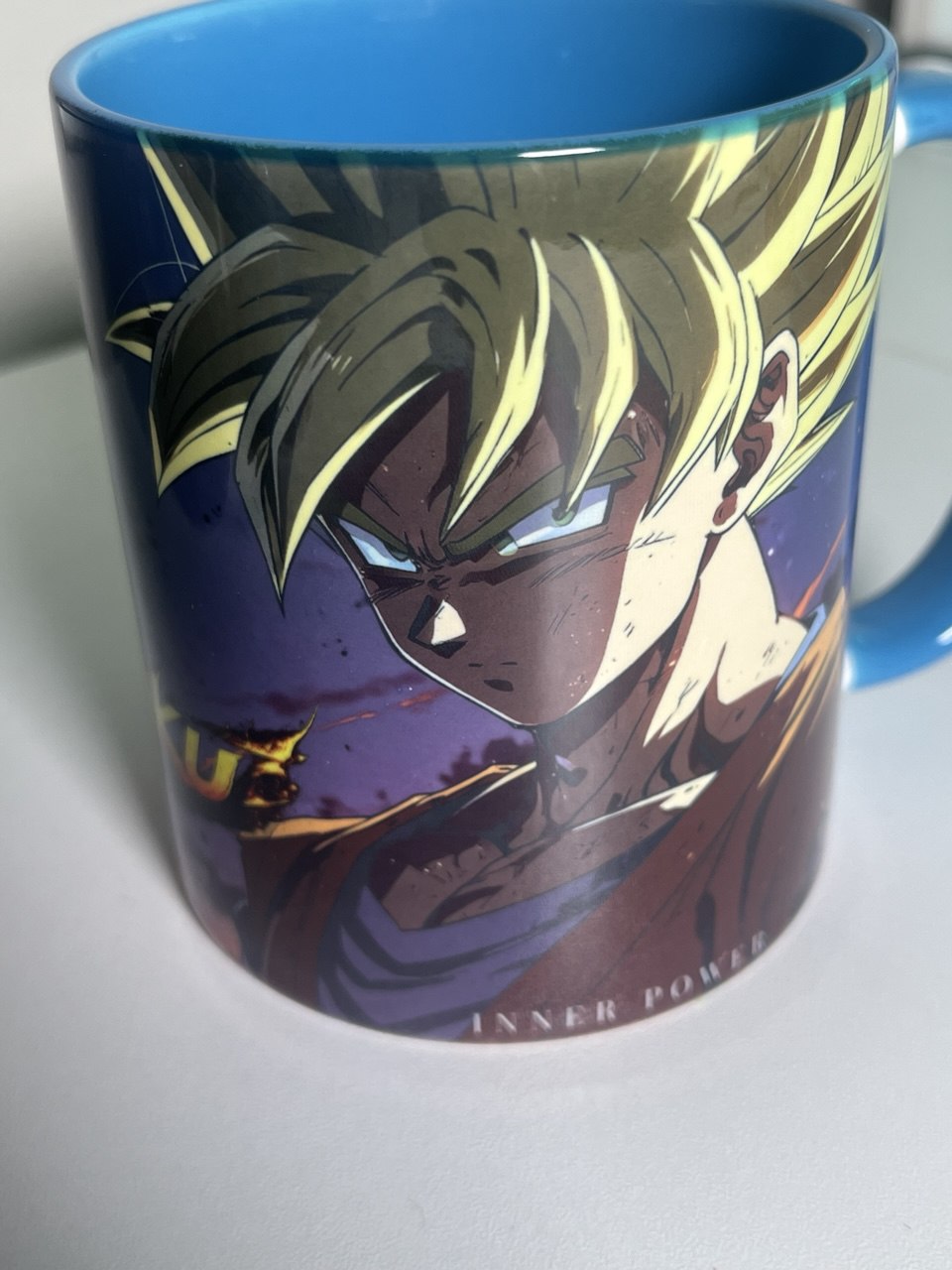 Taza Anime Personalizada 11oz – Diseño Energía Poder | Regalo para Fans
